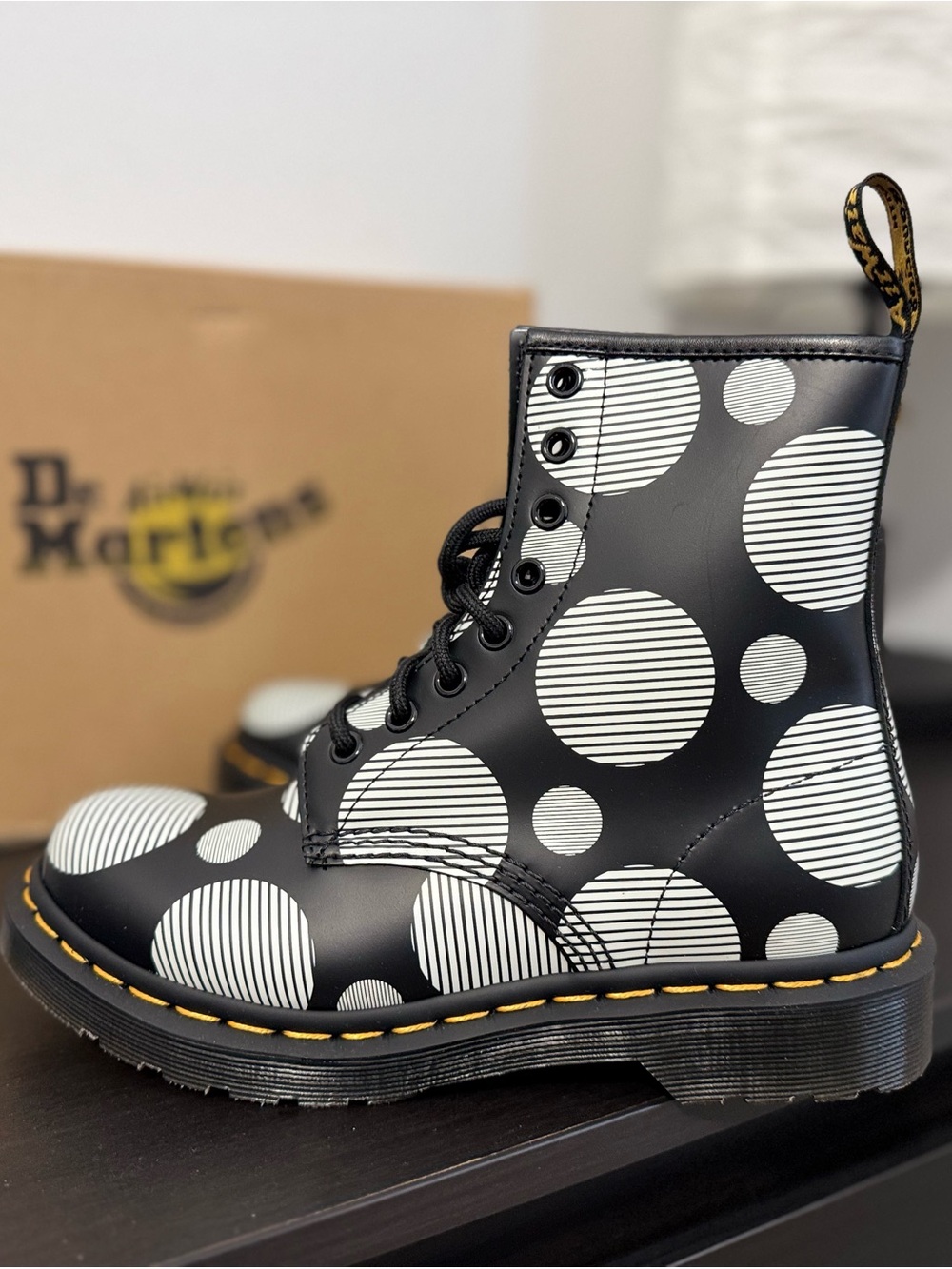 Dr. Martens Women’s 1460 Polka Dot Smooth Leather Lace Up Boots ✨NWB